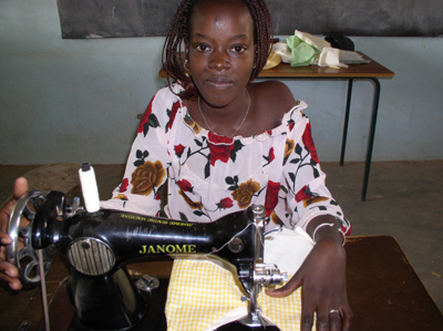 Formation couture à la Maison de la Femme